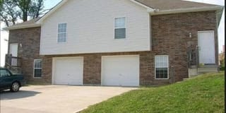 1405 SE Henley Ct 1405 SE Henley Ct Photo Gallery 1