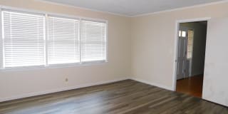 501 HAMPTON Avenue 501 HAMPTON Avenue Photo Gallery 1
