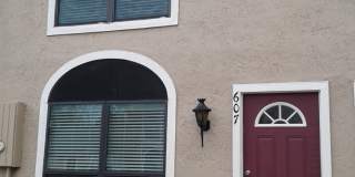607 CASA PARK COURT #E 607 CASA PARK COURT #E Photo Gallery 1