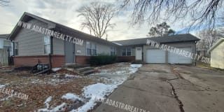 8418 Grandview Ln 8418 Grandview Ln Photo Gallery 1