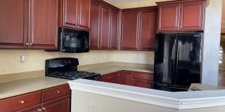 3 LINCOLN DRIVE 3 LINCOLN DRIVE Photo Gallery 1