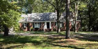 262 E POPLAR 262 E POPLAR Photo Gallery 1