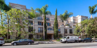 137 S Spalding Dr 137 S Spalding Dr Photo Gallery 1