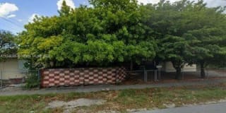 1701 NW 19th Ave 1701 NW 19th Ave Photo Gallery 1