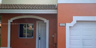 16250 SW 57th Ln 16250 SW 57th Ln Photo Gallery 1
