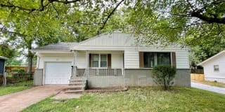 629 S. Fairway 629 S. Fairway Photo Gallery 1