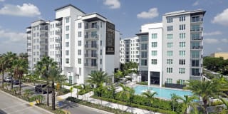10X Living at Fort Lauderdale 10X Living at Fort Lauderdale Photo Gallery 1