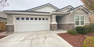 5229 Ocean Ln 5229 Ocean Ln Photo Gallery 1