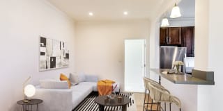 2737 SUTTER Apartments 2737 SUTTER Apartments Photo Gallery 1