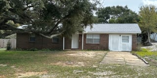 5712 Japonica Ave 5712 Japonica Ave Photo Gallery 1