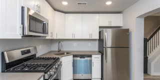 126 W 5th Street 126 W 5th Street Photo Gallery 1