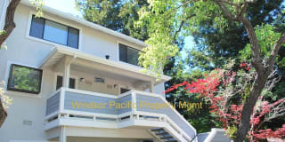 2574 Oak Road #200 2574 Oak Road #200 Photo Gallery 1