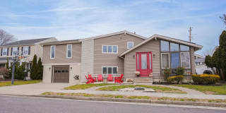 2 Essex Ct 2 Essex Ct Photo Gallery 1