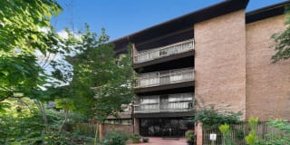 5700 Hillcrest Lane Unit 3M 5700 Hillcrest Lane Unit 3M Photo Gallery 1