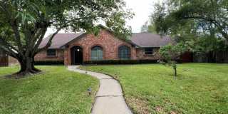 1301 OAK CT. 1301 OAK CT. Photo Gallery 1