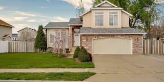 2806 W 1425 N 2806 W 1425 N Photo Gallery 1
