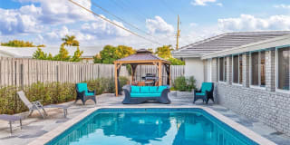 5740 NE 19th Ave 5740 NE 19th Ave Photo Gallery 1