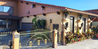 960 College Ave 960 College Ave Photo Gallery 1