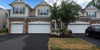 3035 King Ct 3035 King Ct Photo Gallery 1