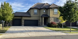 2767 W Shady Bend Ln 2767 W Shady Bend Ln Photo Gallery 1