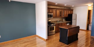 38 E 43rd St 38 E 43rd St Photo Gallery 1