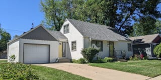 2611 S Duluth Ave 2611 S Duluth Ave Photo Gallery 1