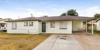 3733 West Marshall Avenue 3733 West Marshall Avenue Photo Gallery 1