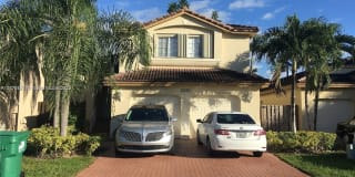 11301 NW 50th Ter 11301 NW 50th Ter Photo Gallery 1