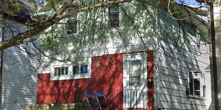 922/924 Erie Avenue - 922 922/924 Erie Avenue - 922 Photo Gallery 1