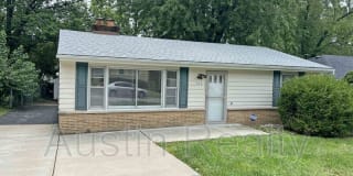 152 Flora Dr 152 Flora Dr Photo Gallery 1