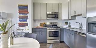 250 AVENUE E 250 AVENUE E Photo Gallery 1