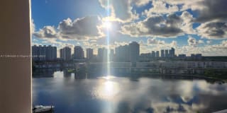 18041 Biscayne Boulevard 18041 Biscayne Boulevard Photo Gallery 1