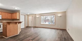 4746 N 6th St 55430 4746 N 6th St 55430 Photo Gallery 1
