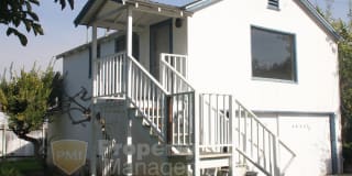 2833 1/2 Sinclair Ave 2833 1/2 Sinclair Ave Photo Gallery 1