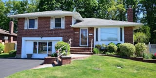 241 Martin Dr 241 Martin Dr Photo Gallery 1