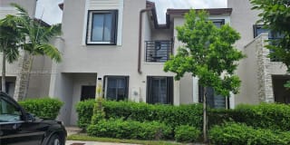 335 NE 208th Ter 335 NE 208th Ter Photo Gallery 1