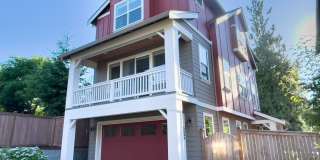 5608 216th Ct SW 5608 216th Ct SW Photo Gallery 1