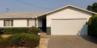 2805 Bonita Avenue 2805 Bonita Avenue Photo Gallery 1