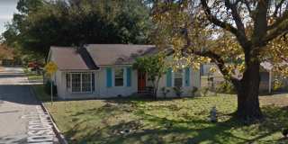 2925 N Travis St 2925 N Travis St Photo Gallery 1