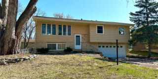 4616 Flag Avenue N 4616 Flag Avenue N Photo Gallery 1