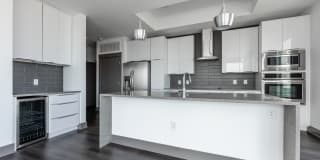 Uptown 550 Uptown 550 Photo Gallery 1