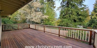 820 172nd Ave NE 820 172nd Ave NE Photo Gallery 1