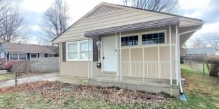 4557 Grimsby Rd 4557 Grimsby Rd Photo Gallery 1