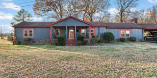 1157 Northern Rd 1157 Northern Rd Photo Gallery 1