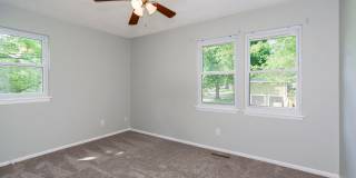 889 Northeast Columbus StreetBEDROOM 2Bhttps://livehomeroom.com/1128 889 Northeast Columbus StreetBEDROOM 2Bhttps://livehomeroom.com/1128 Photo Gallery 1
