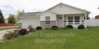 2831 Pam St 2831 Pam St Photo Gallery 1
