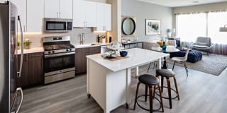 Avalon at Edgewater Avalon at Edgewater Photo Gallery 1