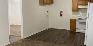 1112 Williams Ave Apt #G 1112 Williams Ave Apt #G Photo Gallery 1