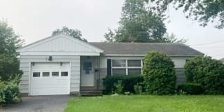 17 Marie Parkway 17 Marie Parkway Photo Gallery 1