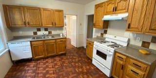959 Morton St, 2 959 Morton St, 2 Photo Gallery 1